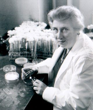 Portrait of Balbina Johnson, a bacteriologist at the Columbia University College of Physicians and Surgeons