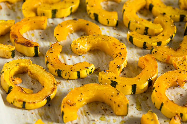 Roasted delicata squash, a healthy Thanksgiving recipe.